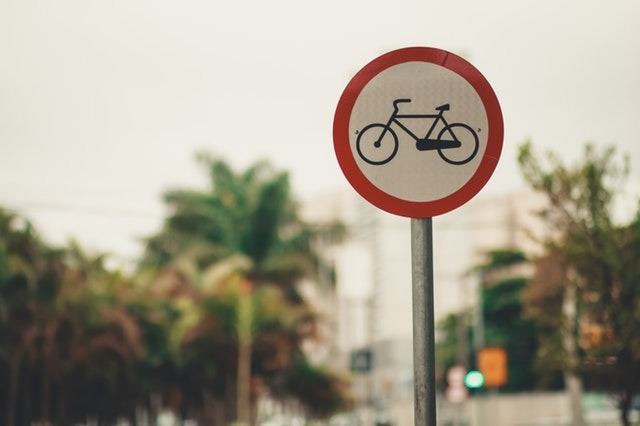 znak drogowy rower