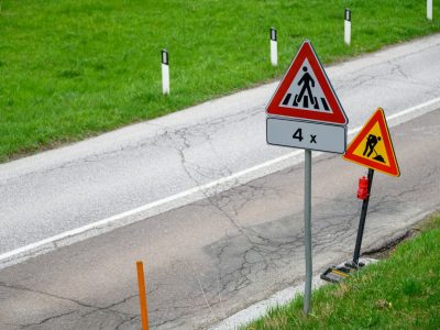 znaki na drodze